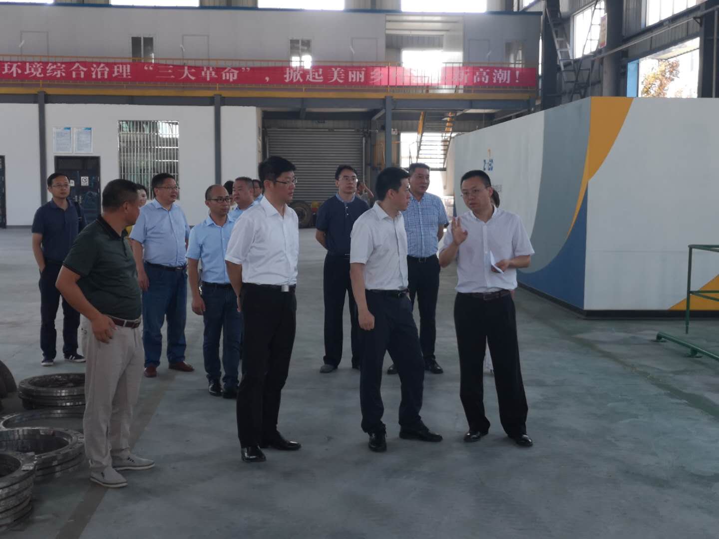 安徽省證監(jiān)局副局長張彥斌一行蒞臨中泰環(huán)境調(diào)研考察
